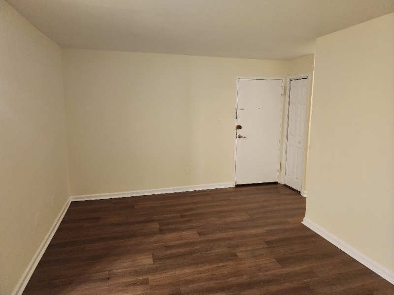 1005 Chillum Rd #216 - Photo 4 of 15