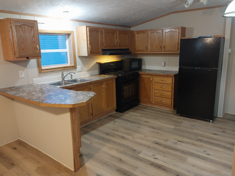 209 2nd St Sw - Photo 2 of 11