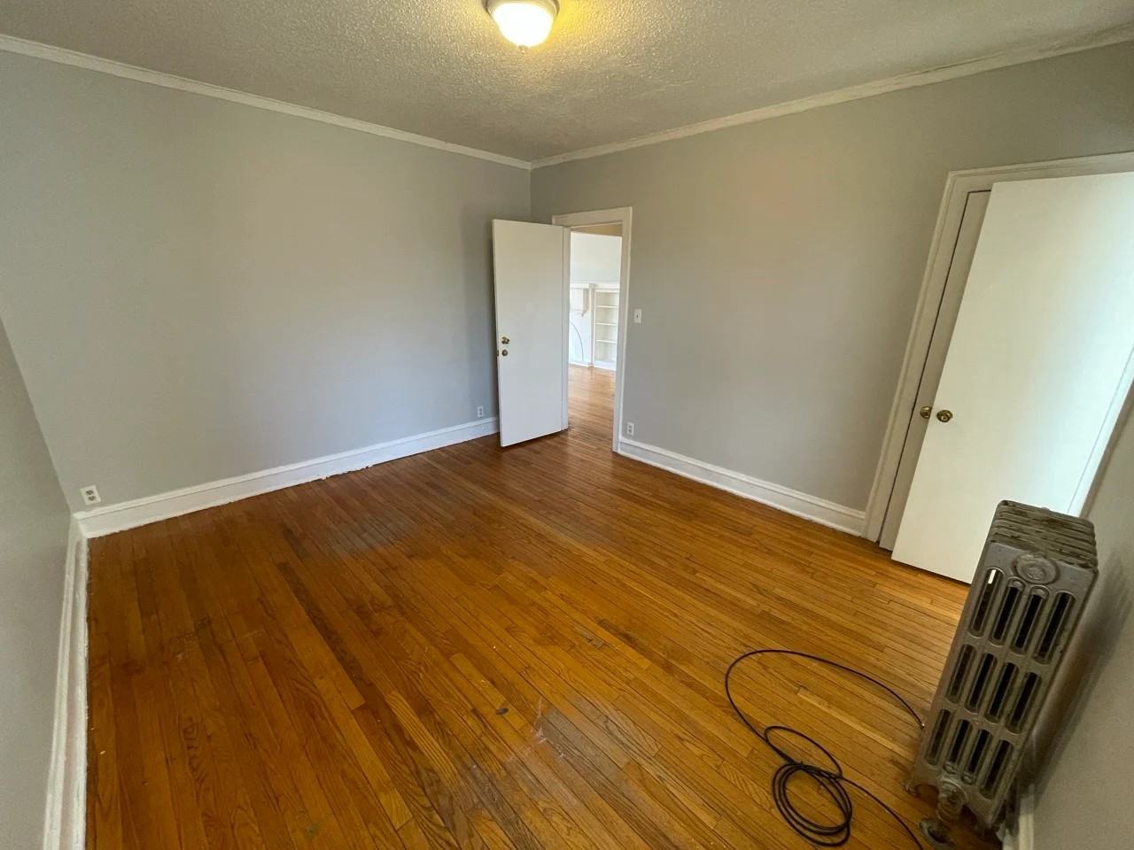 7931 S Manistee Ave #2S - Photo 5 of 20