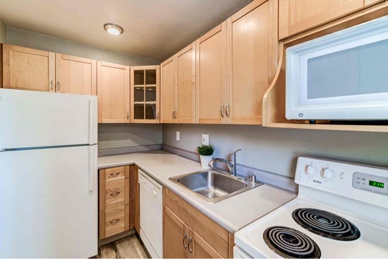 109 E Glebe Rd #C - Photo 2 of 20