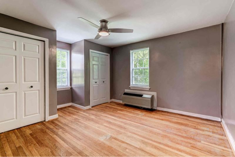 109 E Glebe Rd #C - Photo 7 of 20