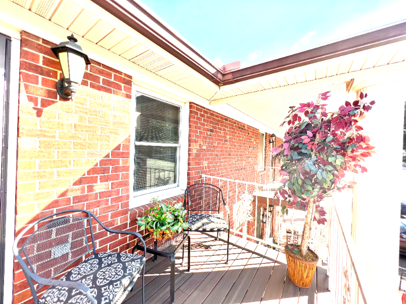 110 Briarcliff Dr - Photo 3 of 10