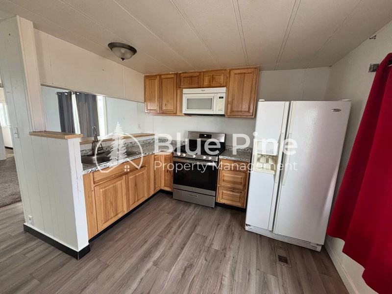 540 U.S. #A10 - Photo 2 of 10