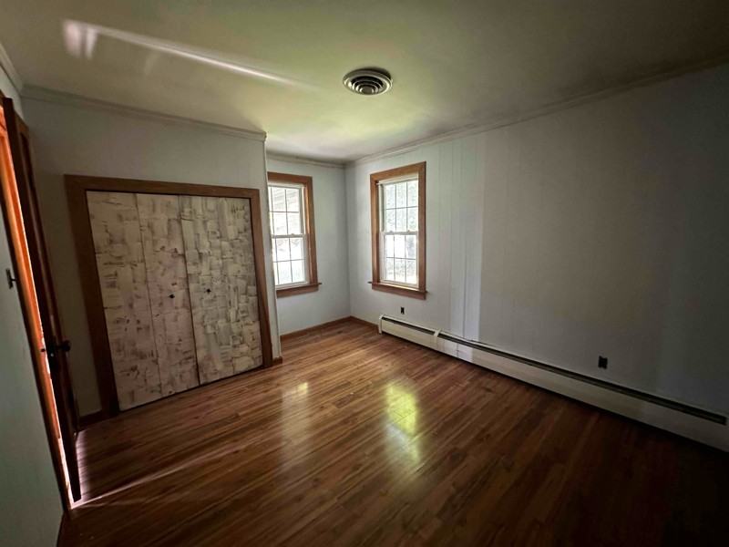 2112 E Cumberland St - Photo 2 of 6