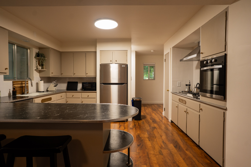 5205 Faircrest Ln - Photo 6 of 17