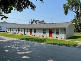 614 E Chestnut St #4 - Photo 1 of 1