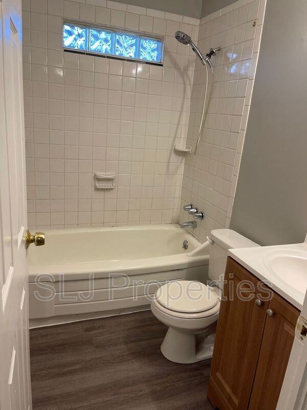 10818 Grafton Hall Rd - Photo 5 of 11