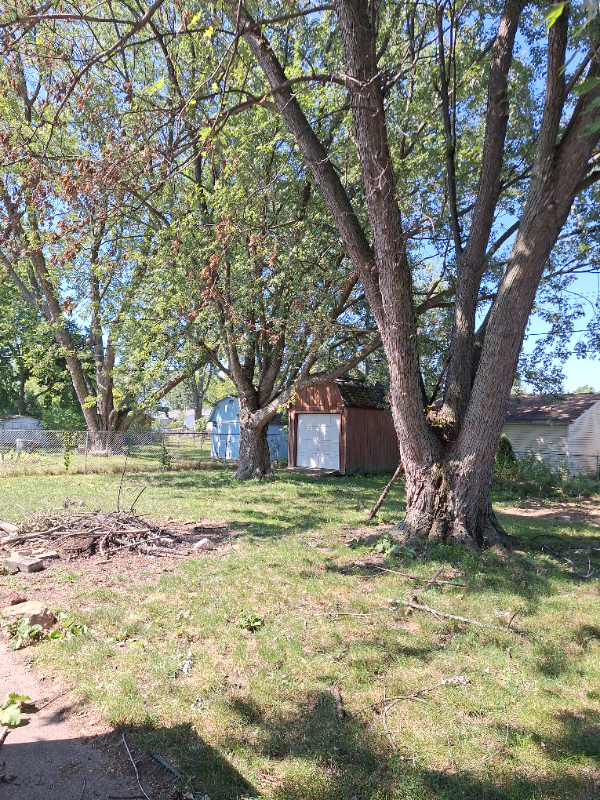 4100 Miami Ave - Photo 5 of 8