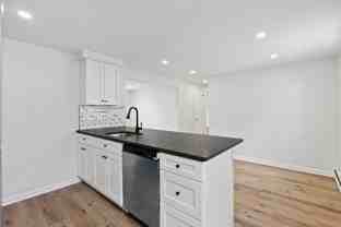 96 Chestnut St #2R - Photo 1 of 1