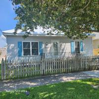 featured image of 1302 Evans St