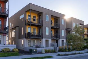 10833 S Lake Run Rd - Photo 1 of 1