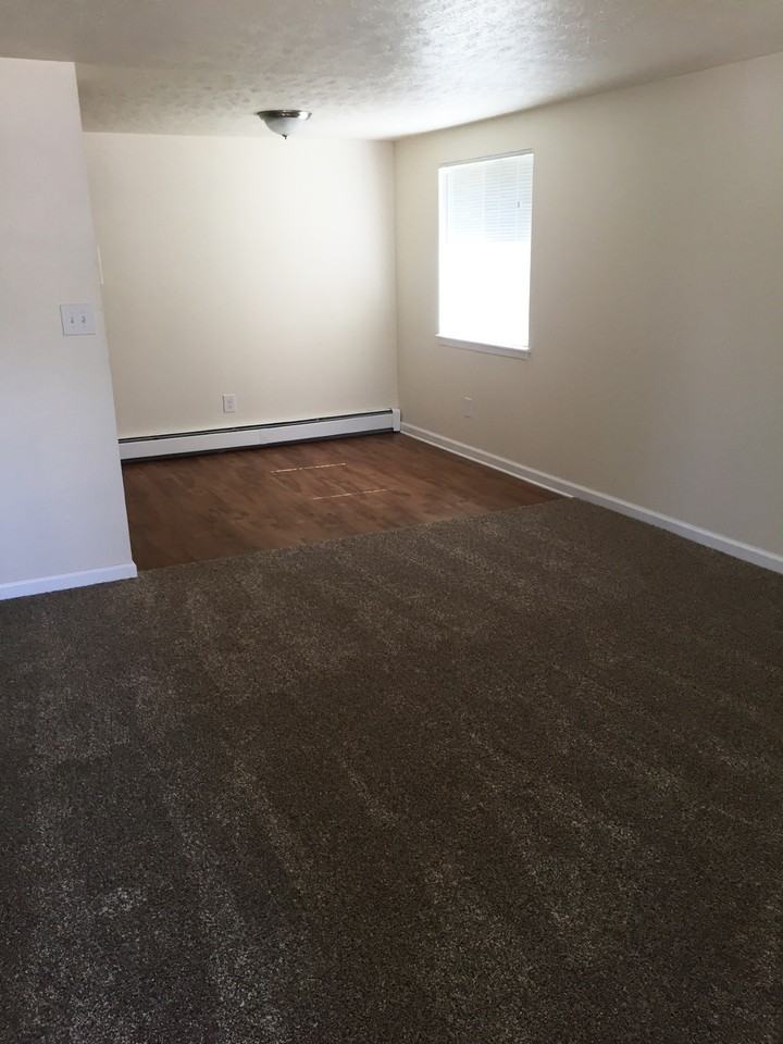 4500 Stover St #2 - Photo 5 of 19