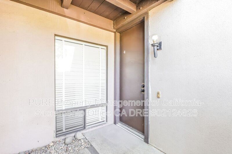 2229 Woodside Ln #4 - Photo 5 of 27