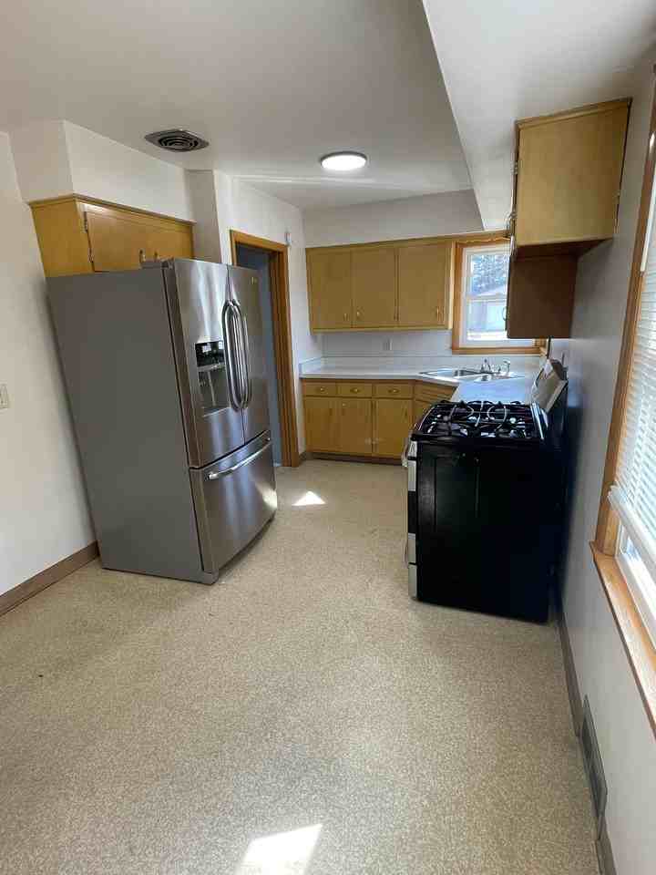 3957 N 98th St - Photo 2 of 8