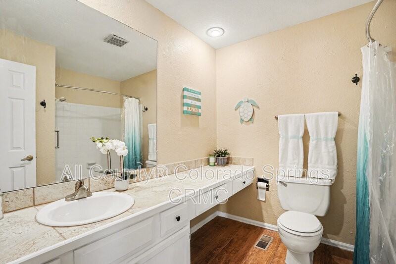 378 Cobblestone Dr - Photo 7 of 22