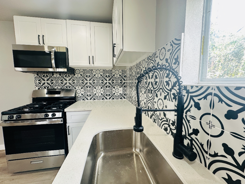 4018 Gano St #2 - Photo 7 of 15