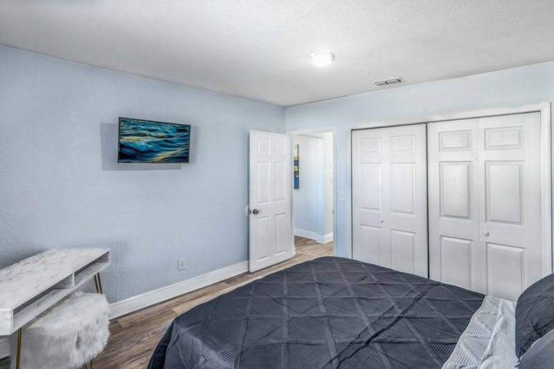 7508 Carolyn Ave - Photo 6 of 18