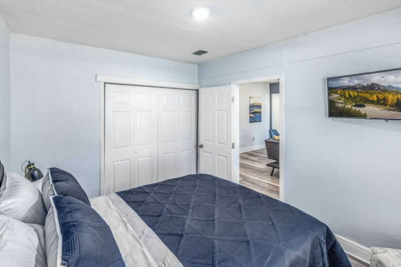 7508 Carolyn Ave - Photo 7 of 18