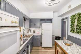 1406 Conway Rd - Photo 1 of 1