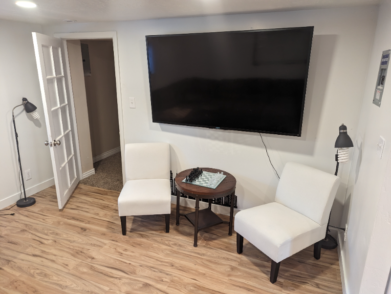 1489 Nw #1 - Photo 5 of 9