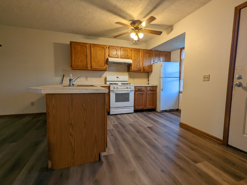 2543 Burton St Se #2543 - Photo 3 of 18