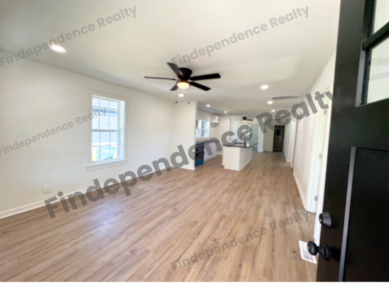 351 Fox St Sw - Photo 2 of 12