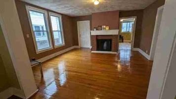 featured image of 14 Grant St #1