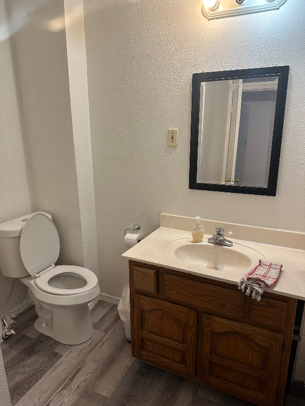 1608 E Jasper St - Photo 6 of 16