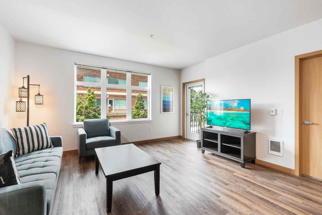 8280 164th Ave Ne #133 - Photo 3 of 18