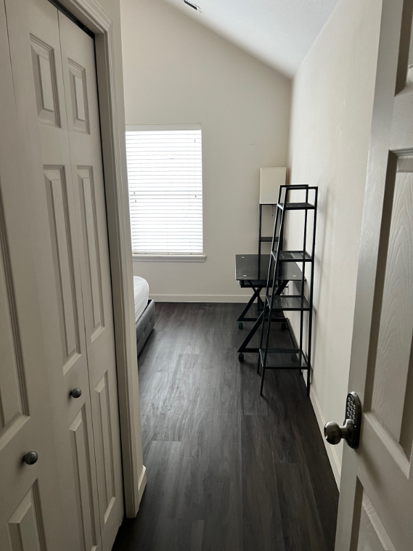 1683 Sw San Mateo Ter - Photo 2 of 7