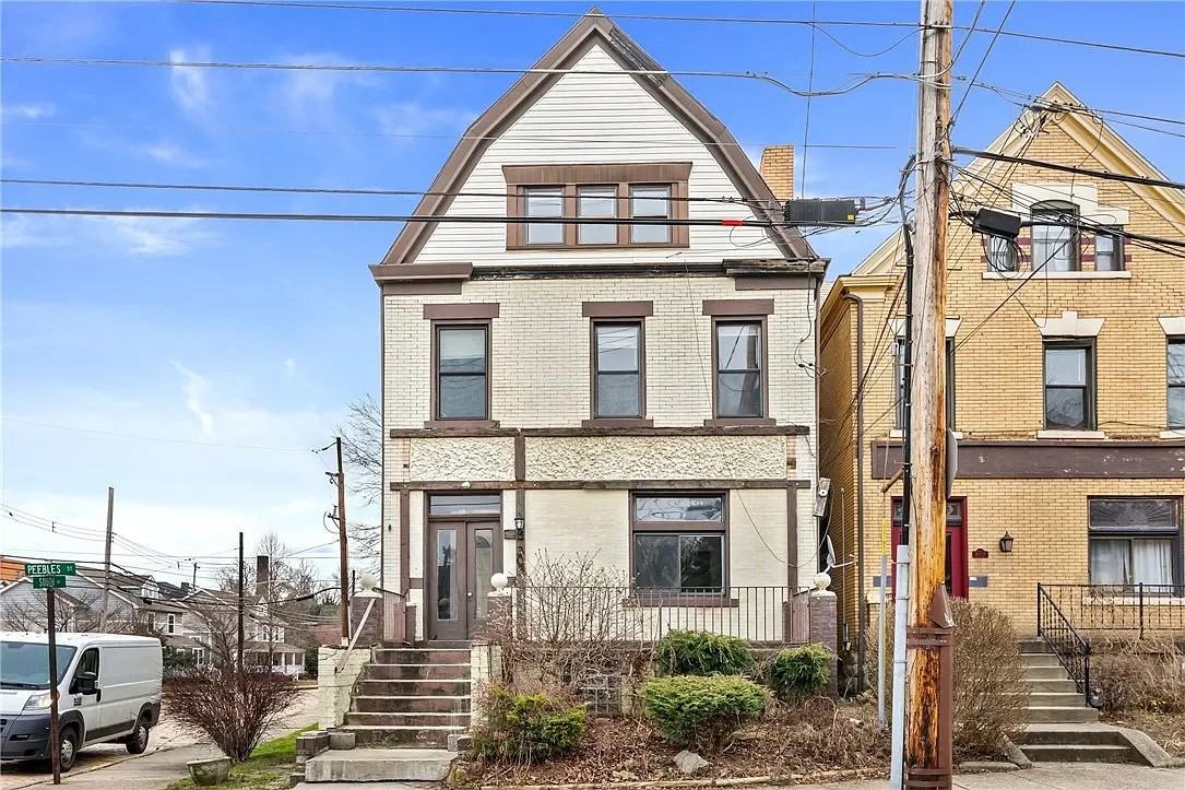 303 Peebles St #2 - Photo 2 of 14