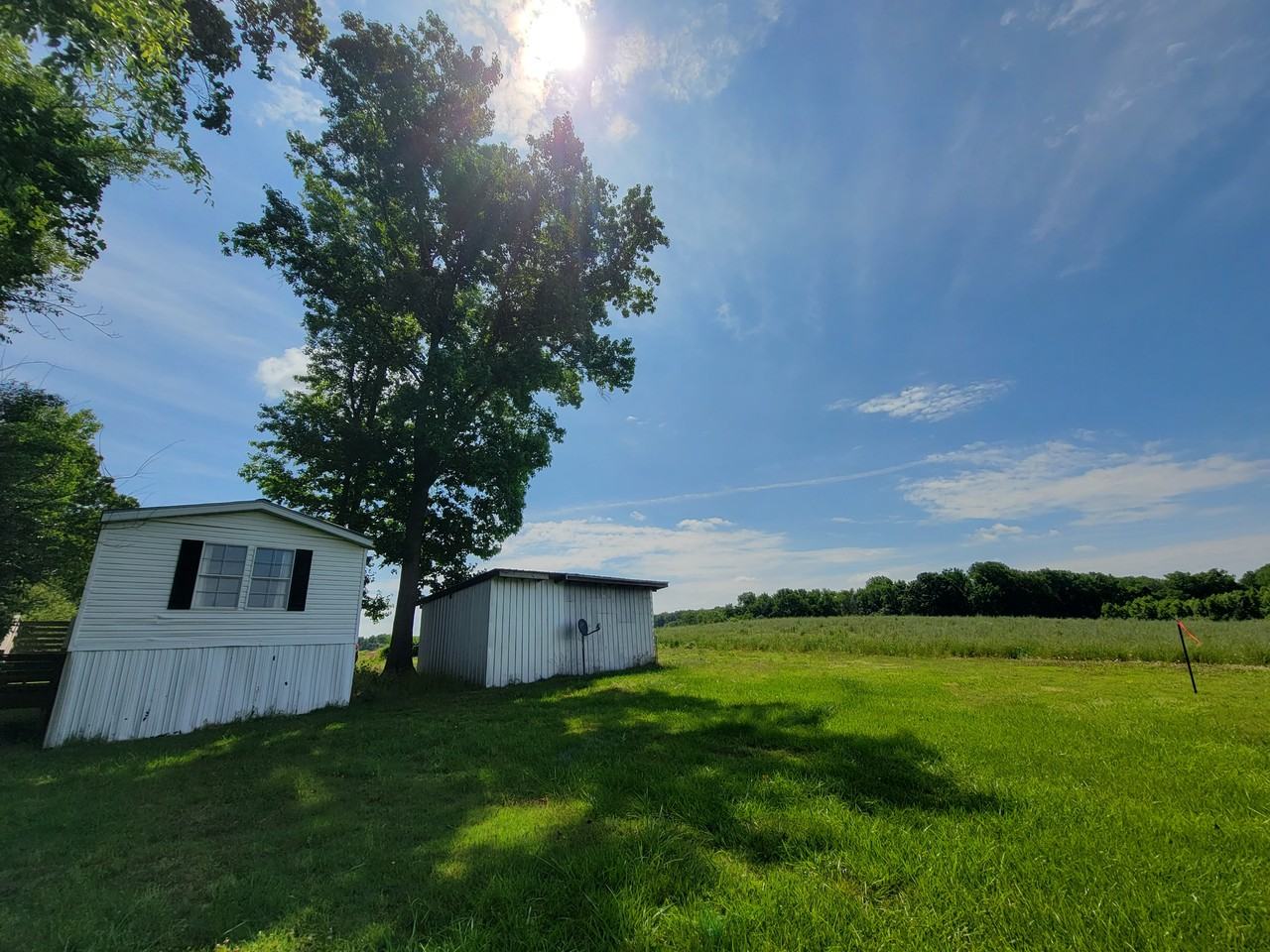 3114 Dairyland Rd - Photo 2 of 20