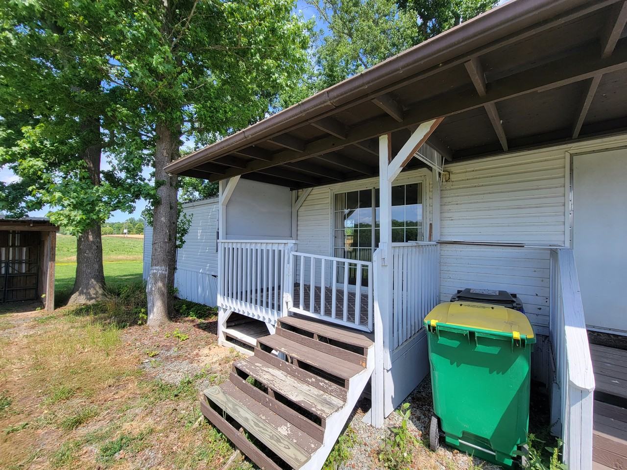 3114 Dairyland Rd - Photo 4 of 20