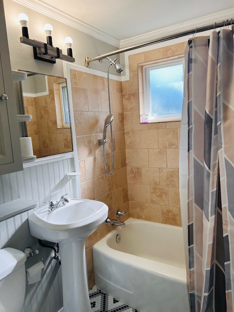 1665 Pierce St #2 - Photo 2 of 24