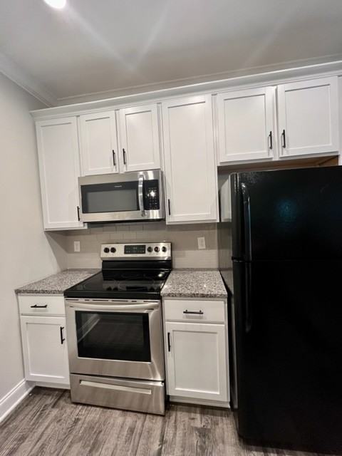 2850 Windsor Trace Ct - Photo 5 of 13