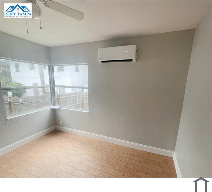 761 22nd Ave S #A - Photo 3 of 13