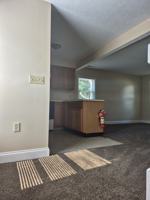 featured image of 124 E Crain Ave #UP