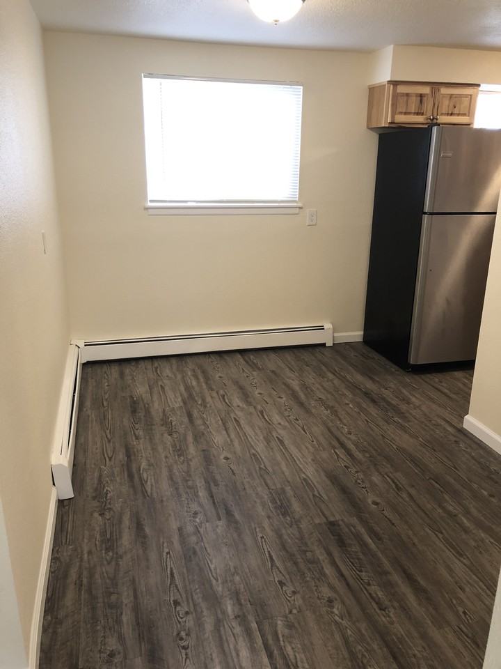 4508 Stover St #2 - Photo 7 of 20