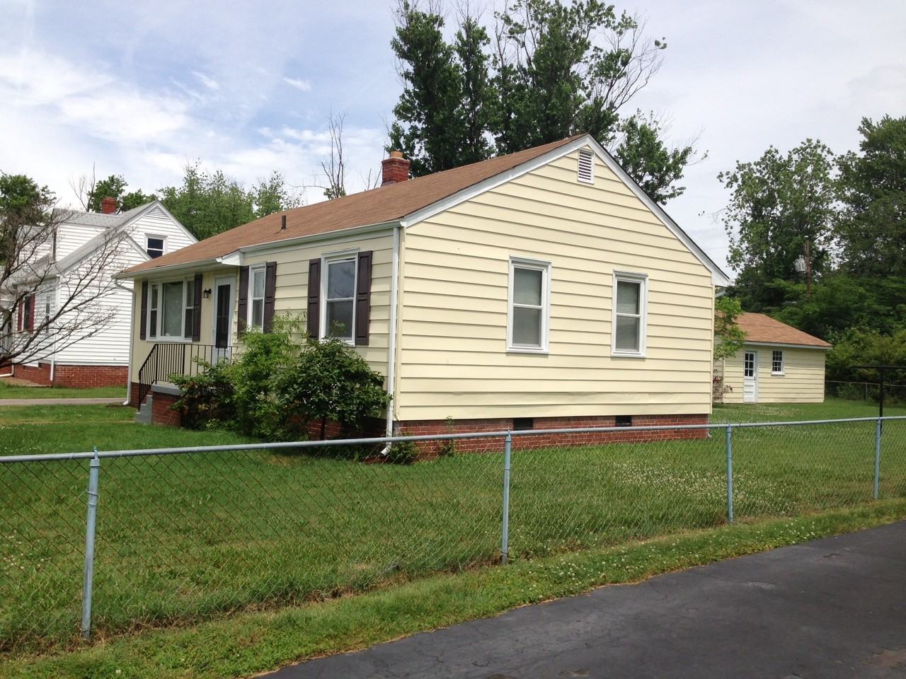 3607 Harris Ave - Photo 3 of 28