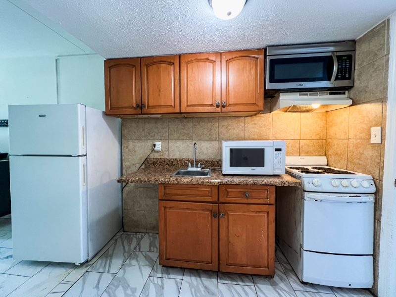 2200 S Ocean Blvd - Photo 3 of 12