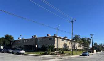 featured image of 2501 Bishop Dr #6