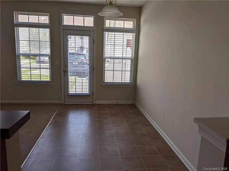 6303 Margaret Ct - Photo 5 of 18