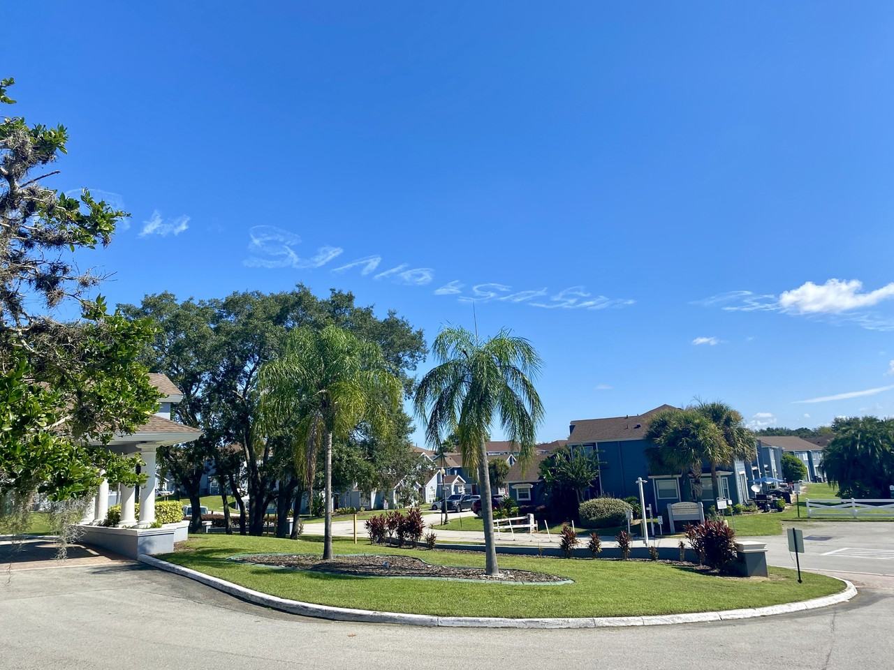 536 Caribbean Dr #A - Photo 3 of 10