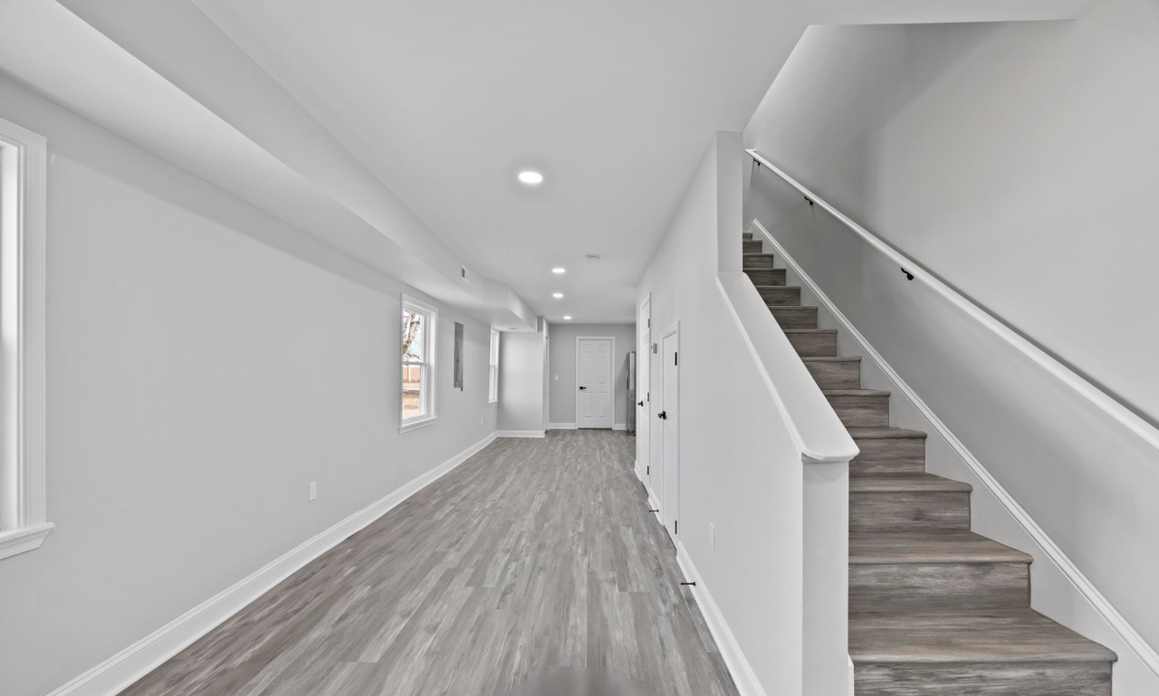 2507 Sycamore Ave - Photo 2 of 16