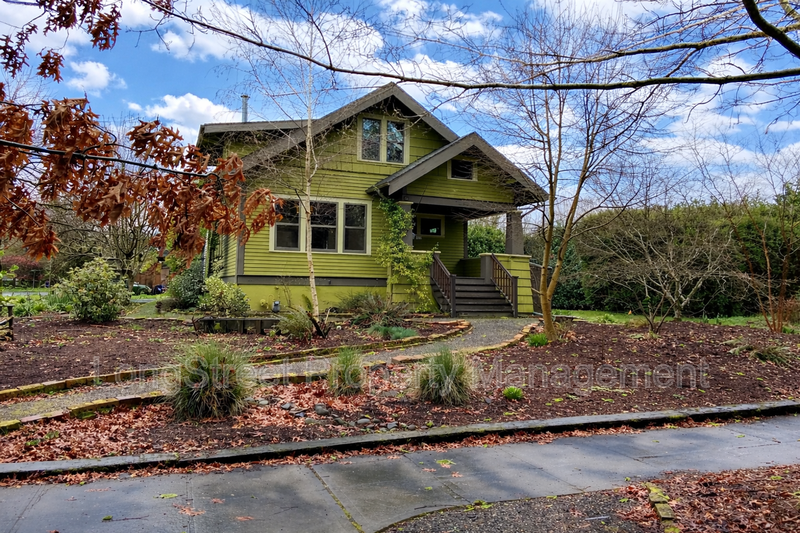 7232 N Vincent Ave - Photo 2 of 42