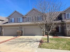 featured image of 2215 Nw Bayberry Ln