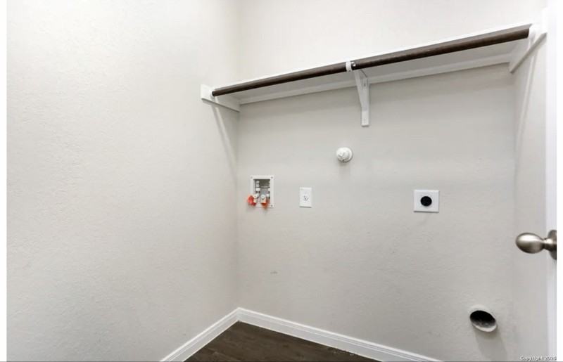 537 Grayson Ln - Photo 7 of 16