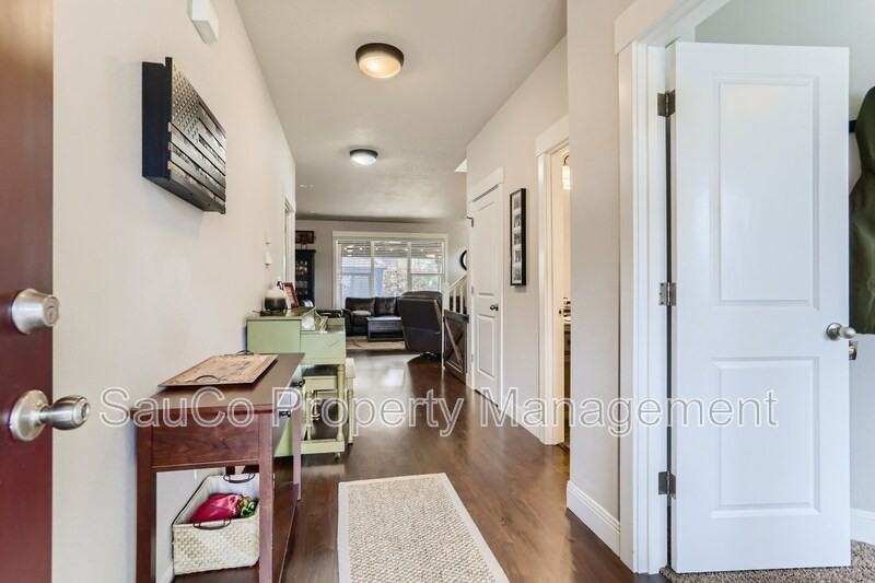 11219 Nw 325th Ave - Photo 2 of 27