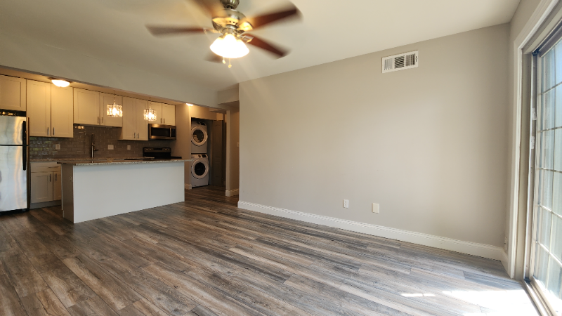 447 W Jefferson Ave #2ndFL - Photo 2 of 13