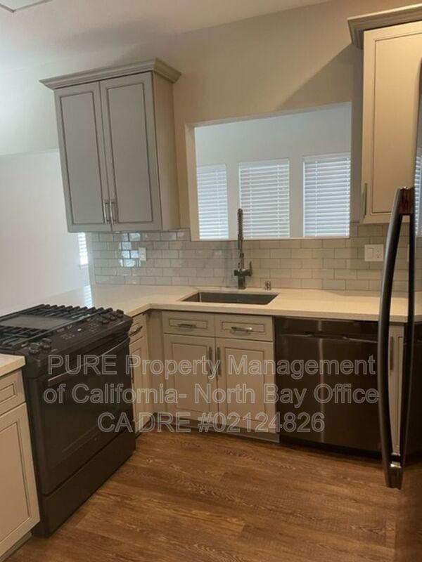 3462 Santiago Dr - Photo 3 of 14